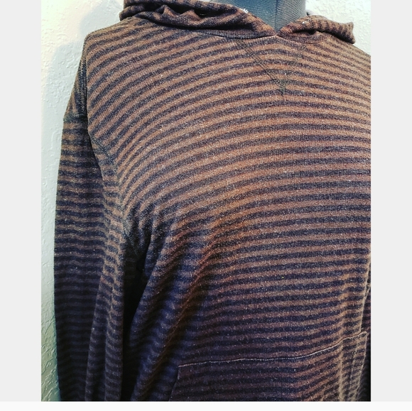 On The Byas Hoodie - Picture 2 of 5